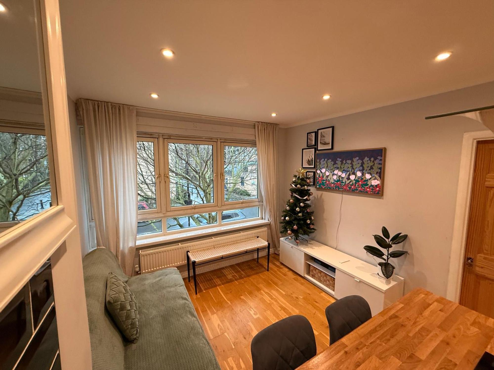Two Bedroom Flat In The Heart Of London Eksteriør bilde