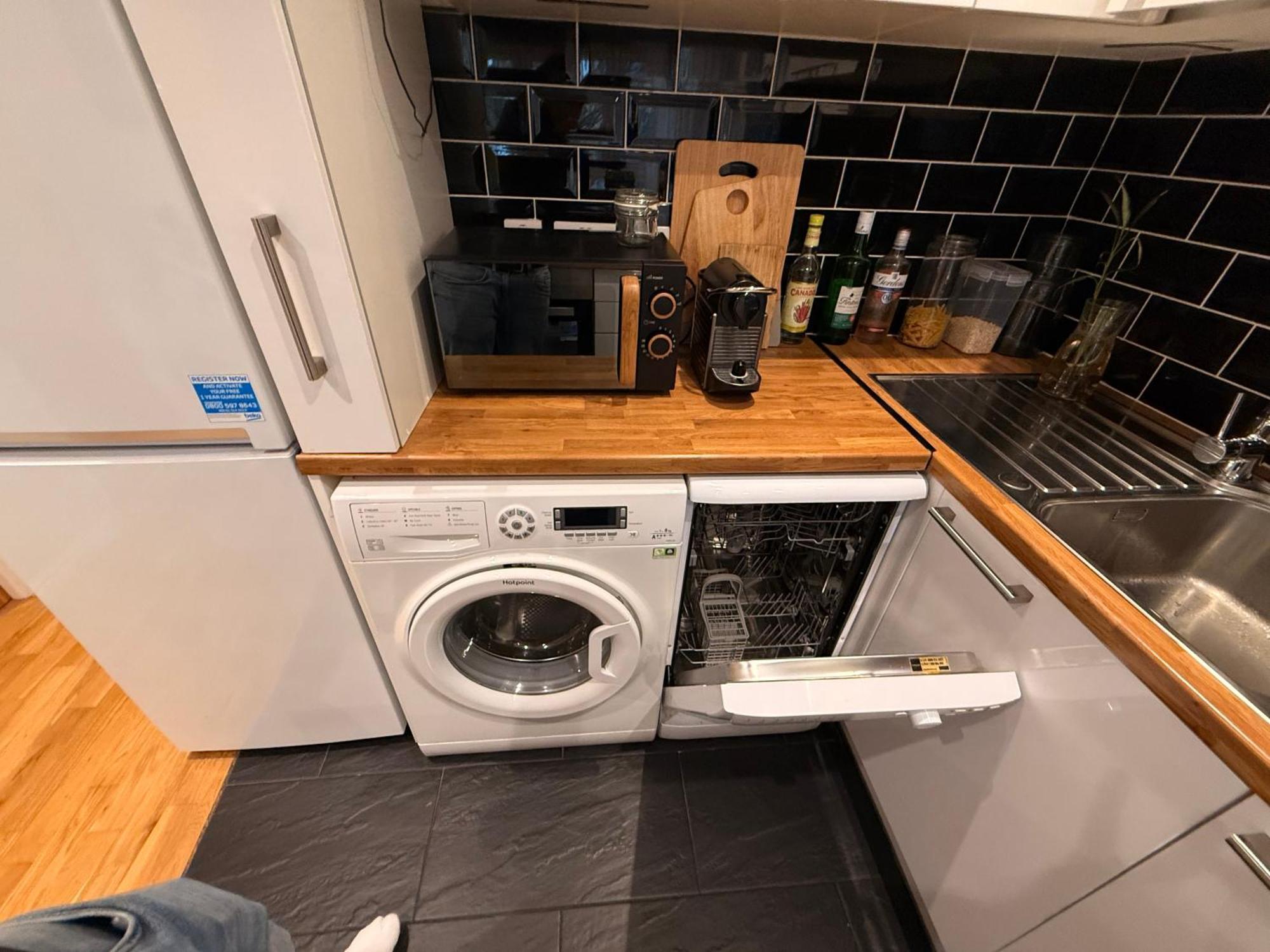 Two Bedroom Flat In The Heart Of London Eksteriør bilde